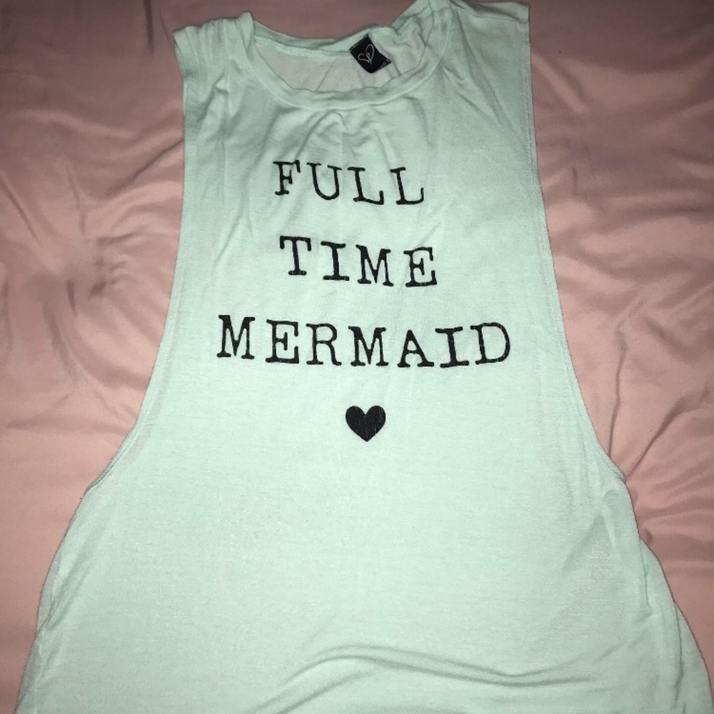 Windsor Cut Off Tank